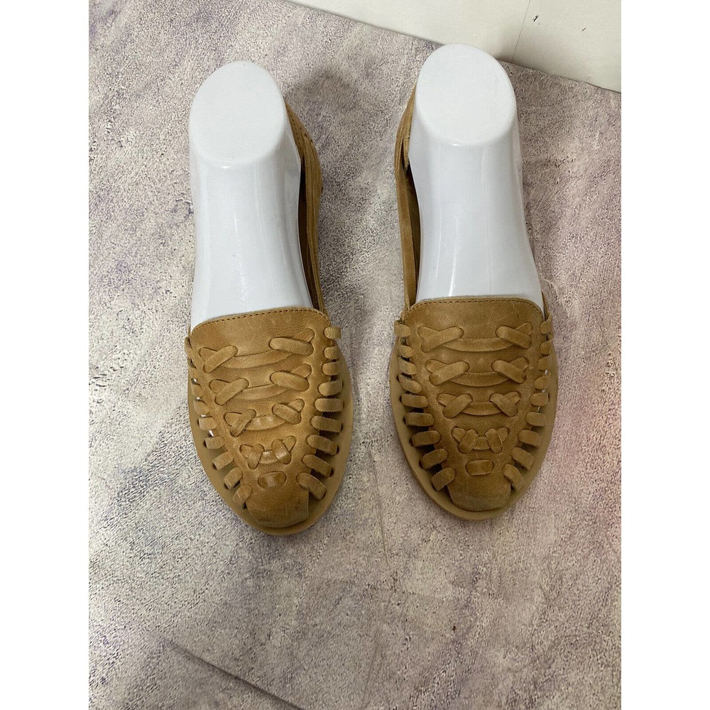Nisolo Womens Huarache Flats Shoes Size 8.5 Leather Slip On Closed Toe Almond